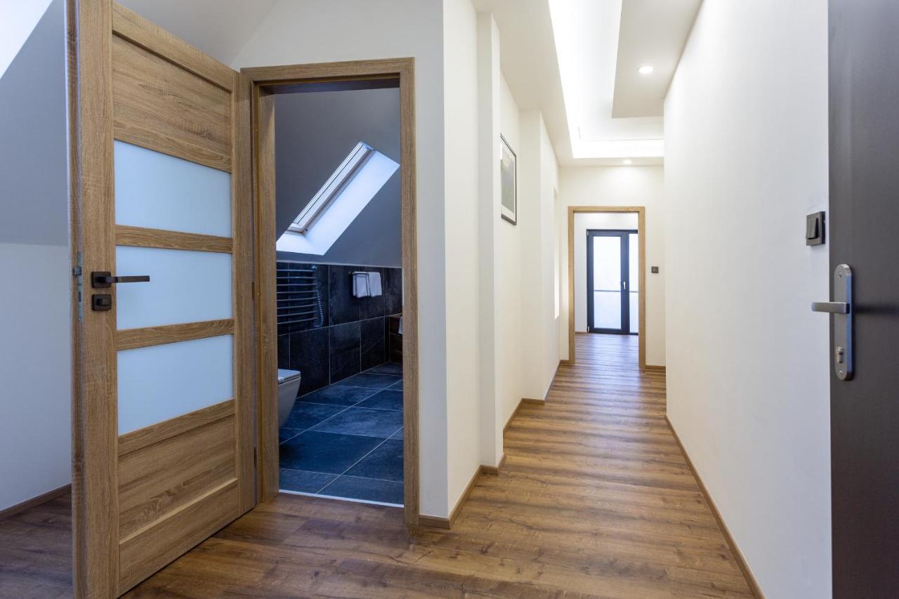 Scandic Apartments Plesivec 阿贝尔塔米 外观 照片